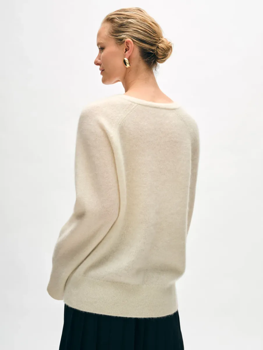Fashion White + Warren brushed cashmere easy v neck Ivory