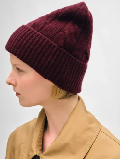Best White + Warren cashmere cable beanie Sangria