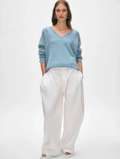 Sale White + Warren cashmere cable knit v neck SlateBlue