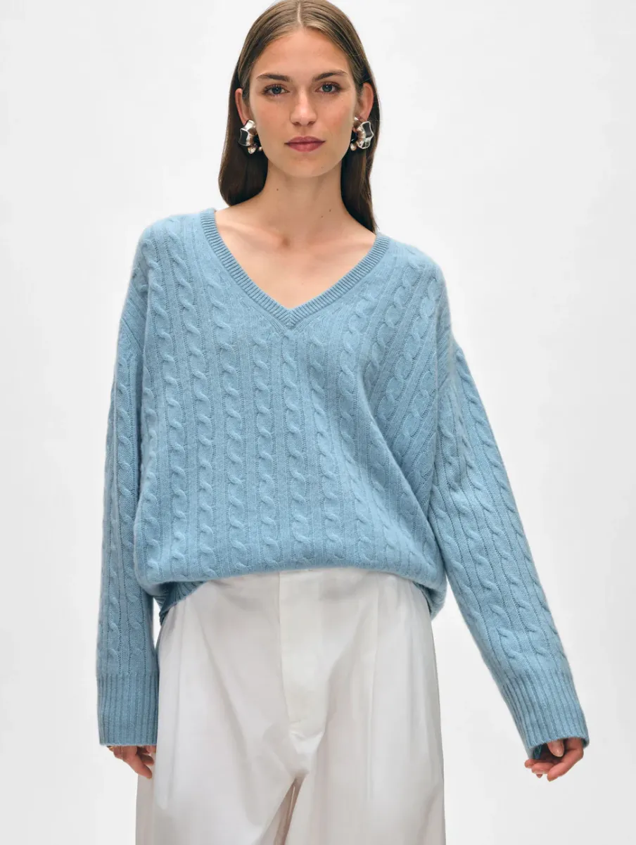 Sale White + Warren cashmere cable knit v neck SlateBlue