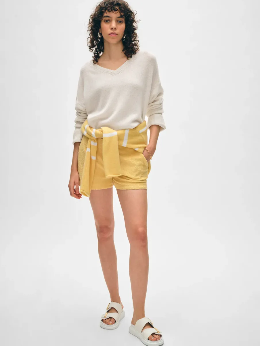 Sale White + Warren cashmere cuffed v neck SoftWhite
