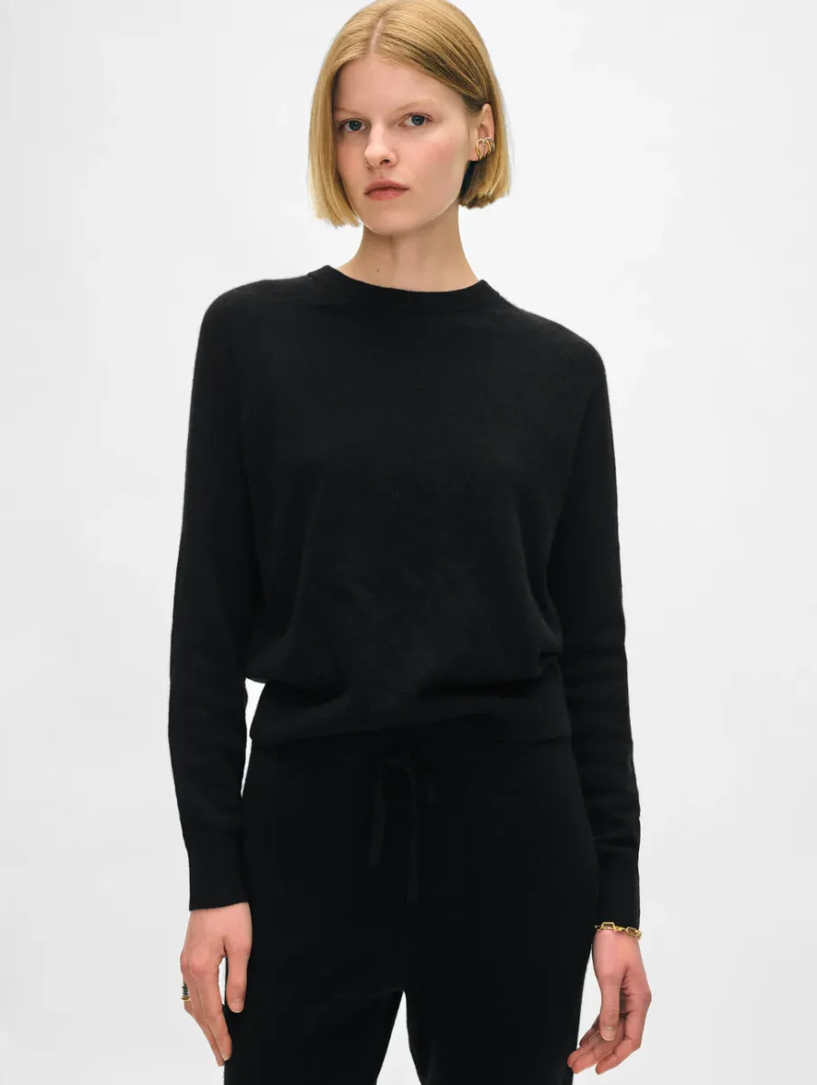 Discount White + Warren cashmere easy sweatshirt Black