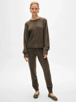 Discount White + Warren cashmere easy sweatshirt RussetBrown
