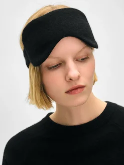 Sale White + Warren cashmere eye mask Black