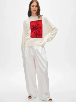 Clearance White + Warren cashmere floral appliqué crewneck SoftWhite/Scarlet