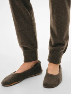 Outlet White + Warren cashmere jogger RussetBrown