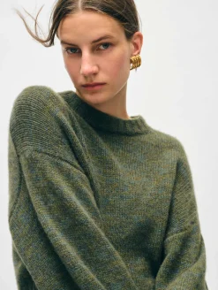 Fashion White + Warren cashmere luxe crewneck GreenMarl