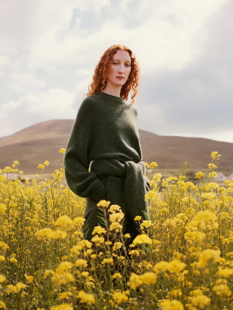 Fashion White + Warren cashmere luxe crewneck GreenMarl
