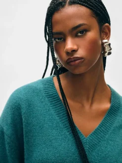 Online White + Warren cashmere relaxed v neck JadeHeather