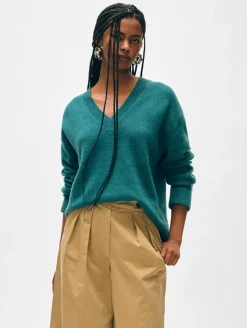 Online White + Warren cashmere relaxed v neck JadeHeather