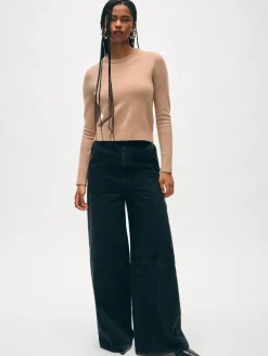 Hot White + Warren cashmere shrunken crewneck TrueCamel