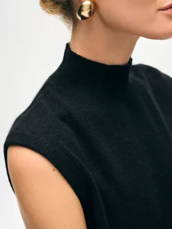 Hot White + Warren cashmere sleeveless mockneck Black