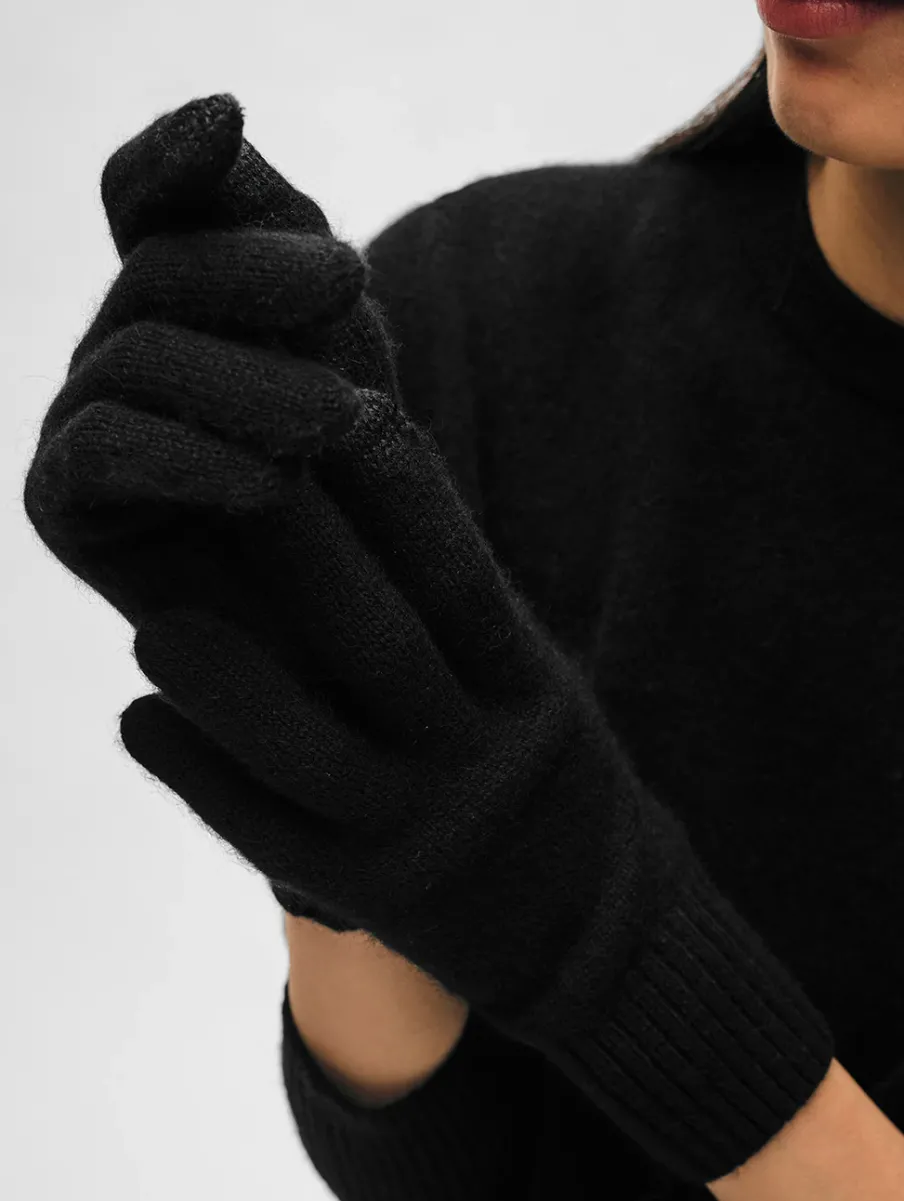 Fashion White + Warren cashmere texting gloves Black