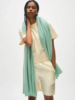 Hot White + Warren cashmere travel wrap Spearmint