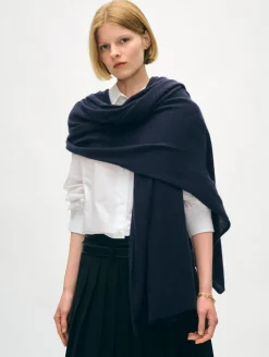 Sale White + Warren cashmere travel wrap DeepNavy