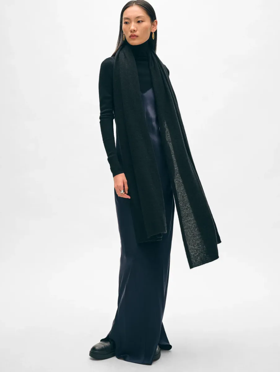 Clearance White + Warren cashmere travel wrap Black