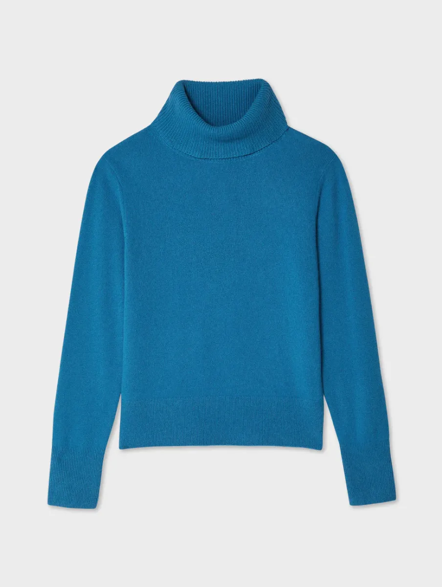 Hot White + Warren cashmere turtleneck BlueJean