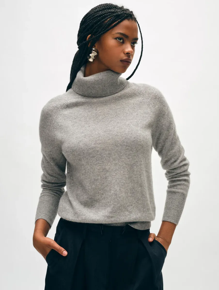 Hot White + Warren cashmere turtleneck GreyHeather