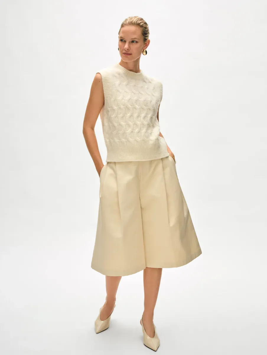 Discount White + Warren merino cashmere boucle cable vest Ivory