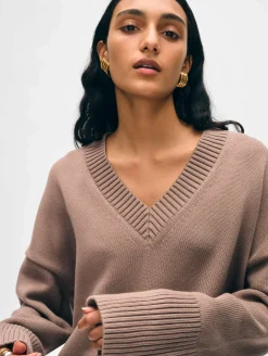 Online White + Warren organic cotton oversized v neck Mocha