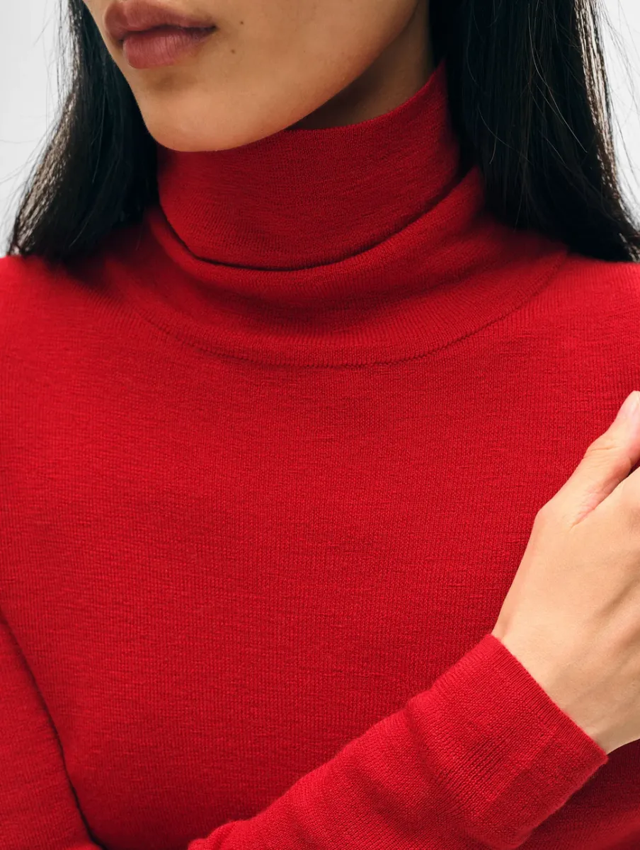 New White + Warren superfine merino fitted turtleneck Scarlet
